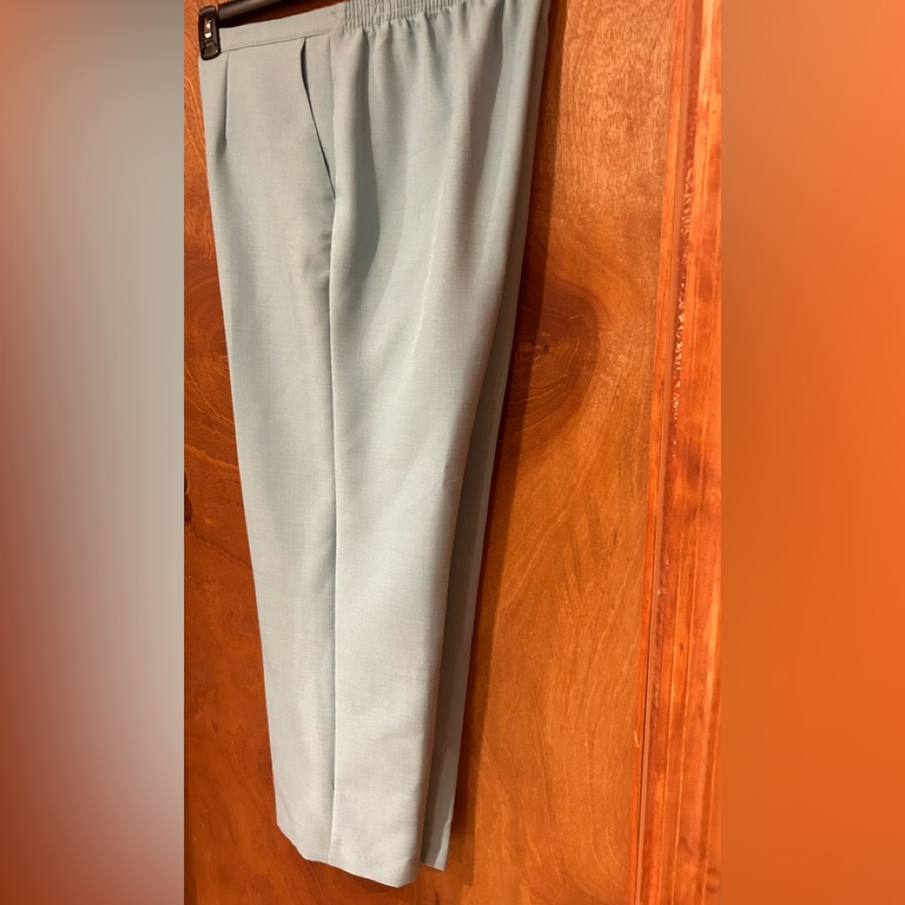 Alfred Dunner classy slacks 18W